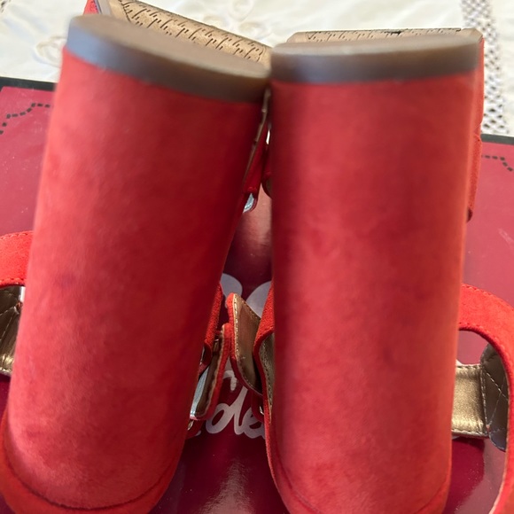 CLEARANCE! CIRCUS BY SAM EDELMAN “KAYLOR” CANDY RED PLATFORM SHOES/BOX SIZE 6 - Picture 9 of 11